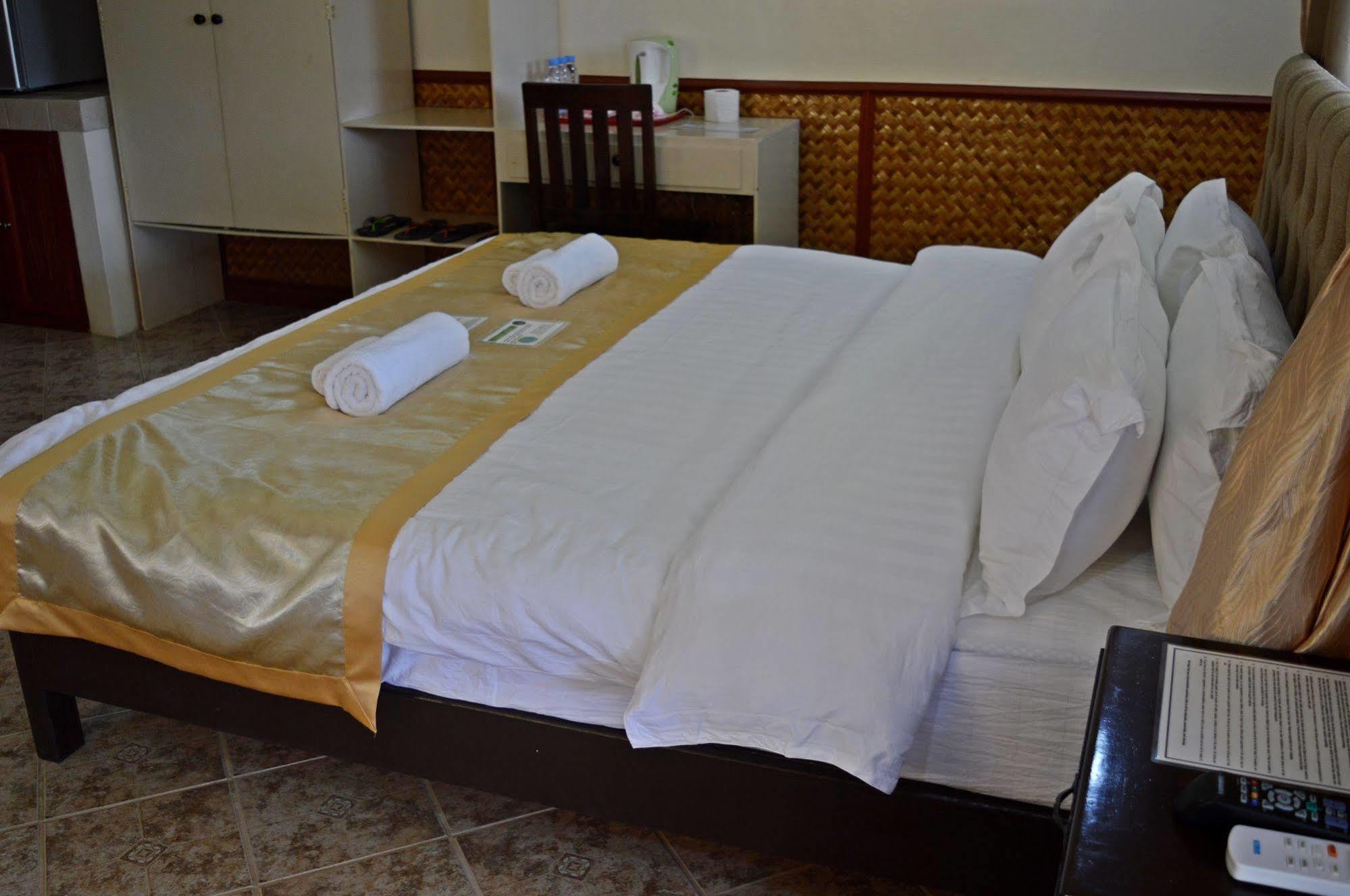 Palawan Seaview Resort Puerto Princesa Εξωτερικό φωτογραφία